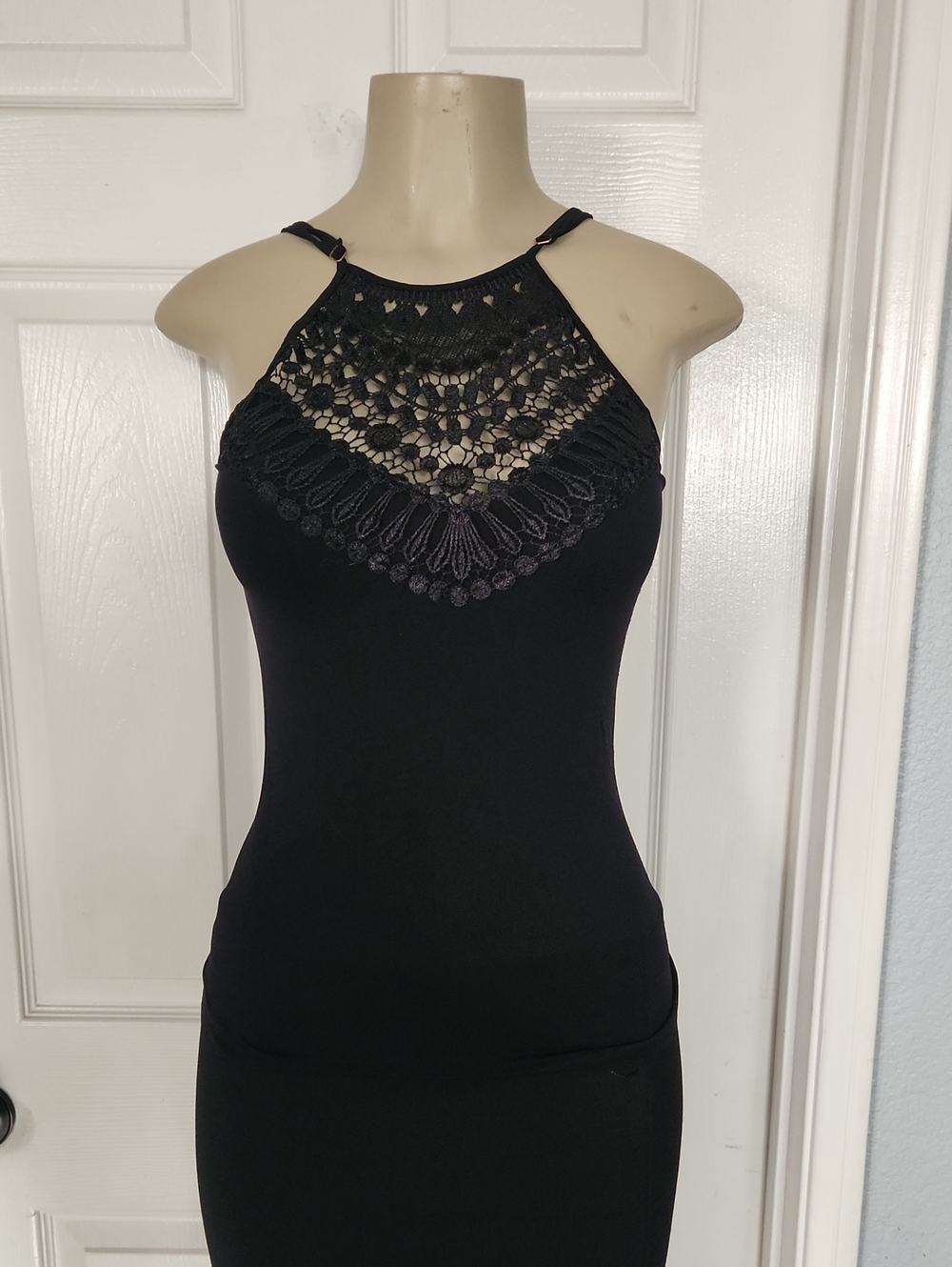 Gorgeous top... black, seamless.licra